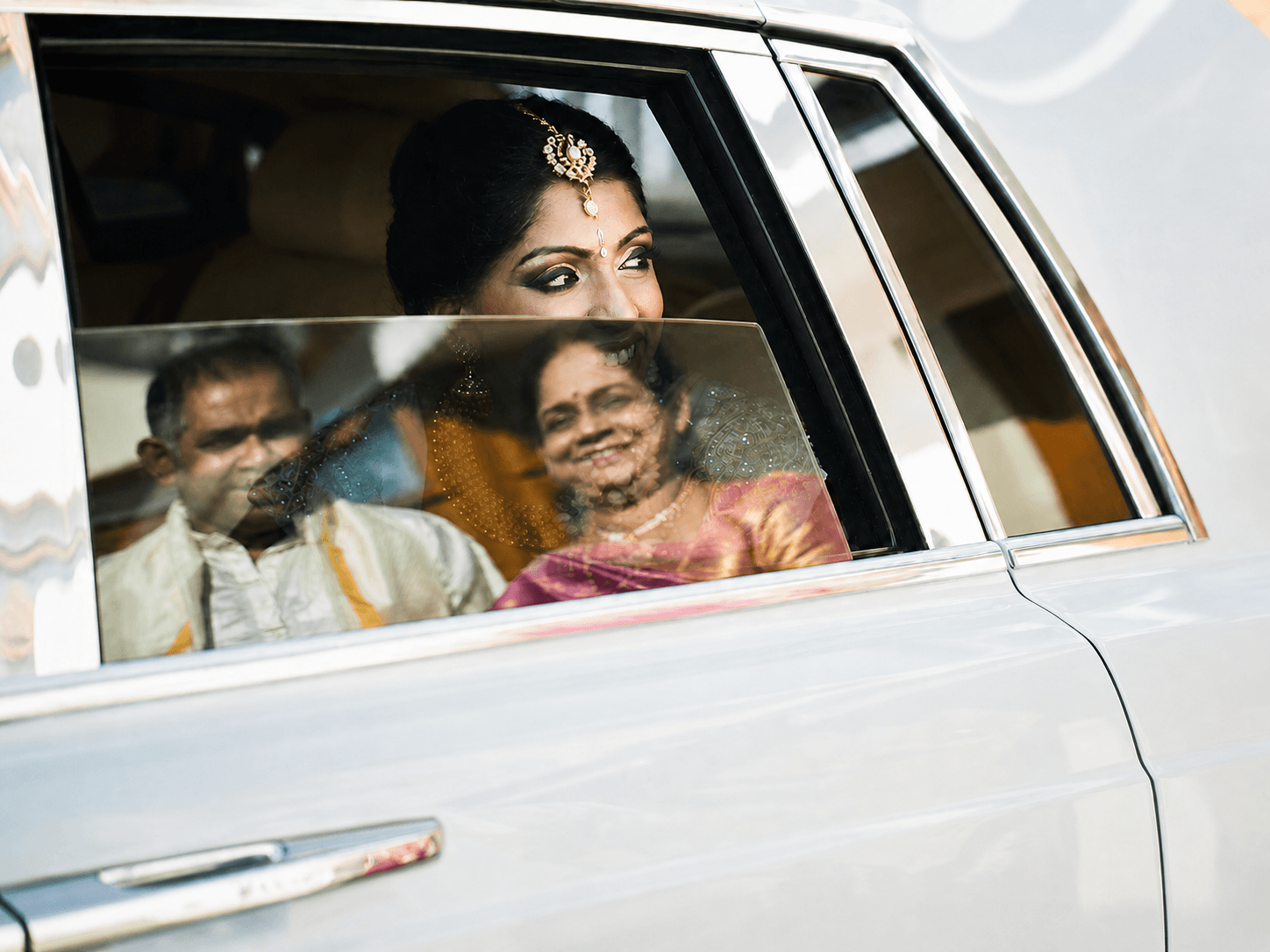 Wedding moment 1