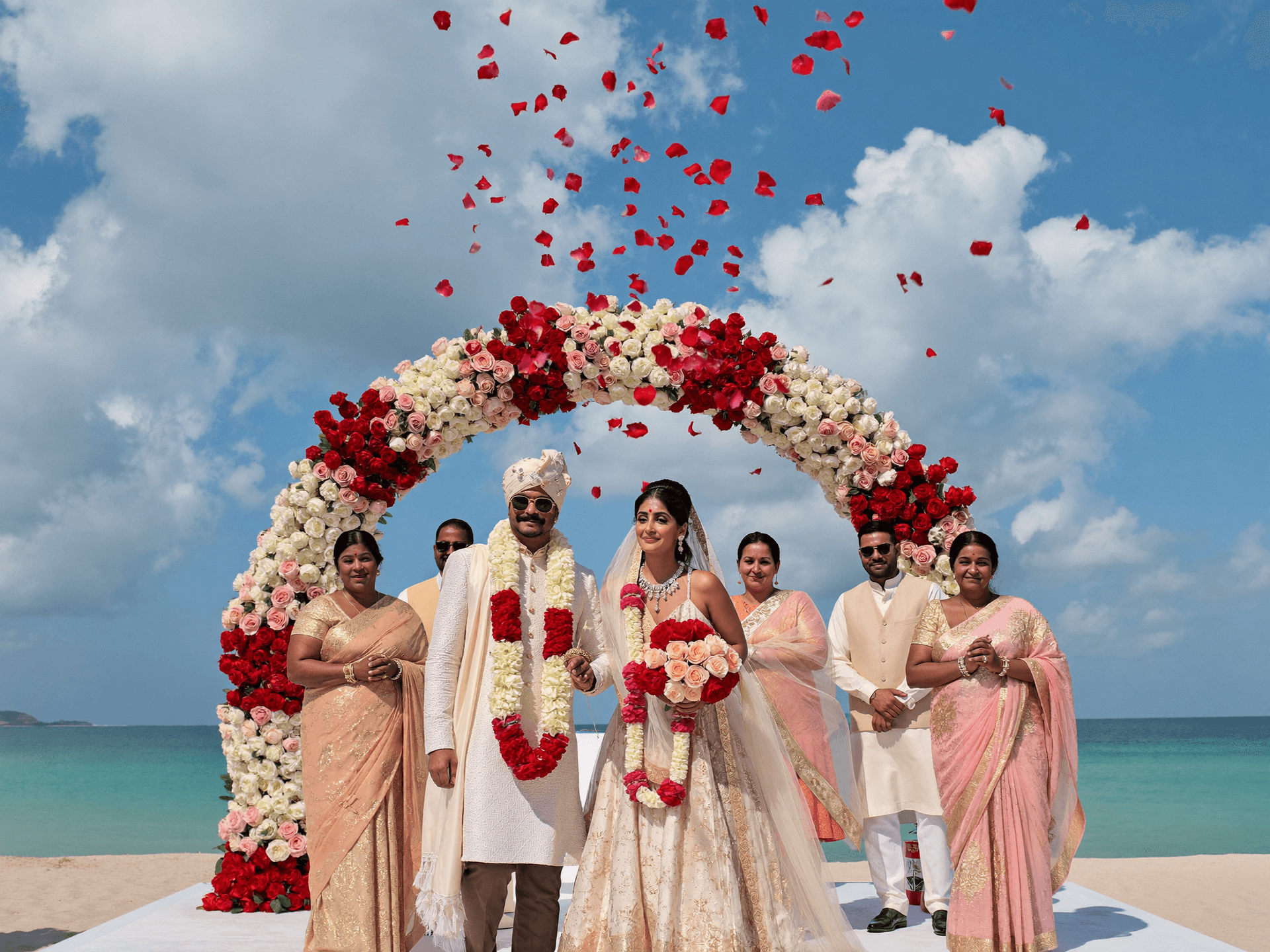 Eloping in Mexico, near the Riviera Maya, photographed by Arman Arai