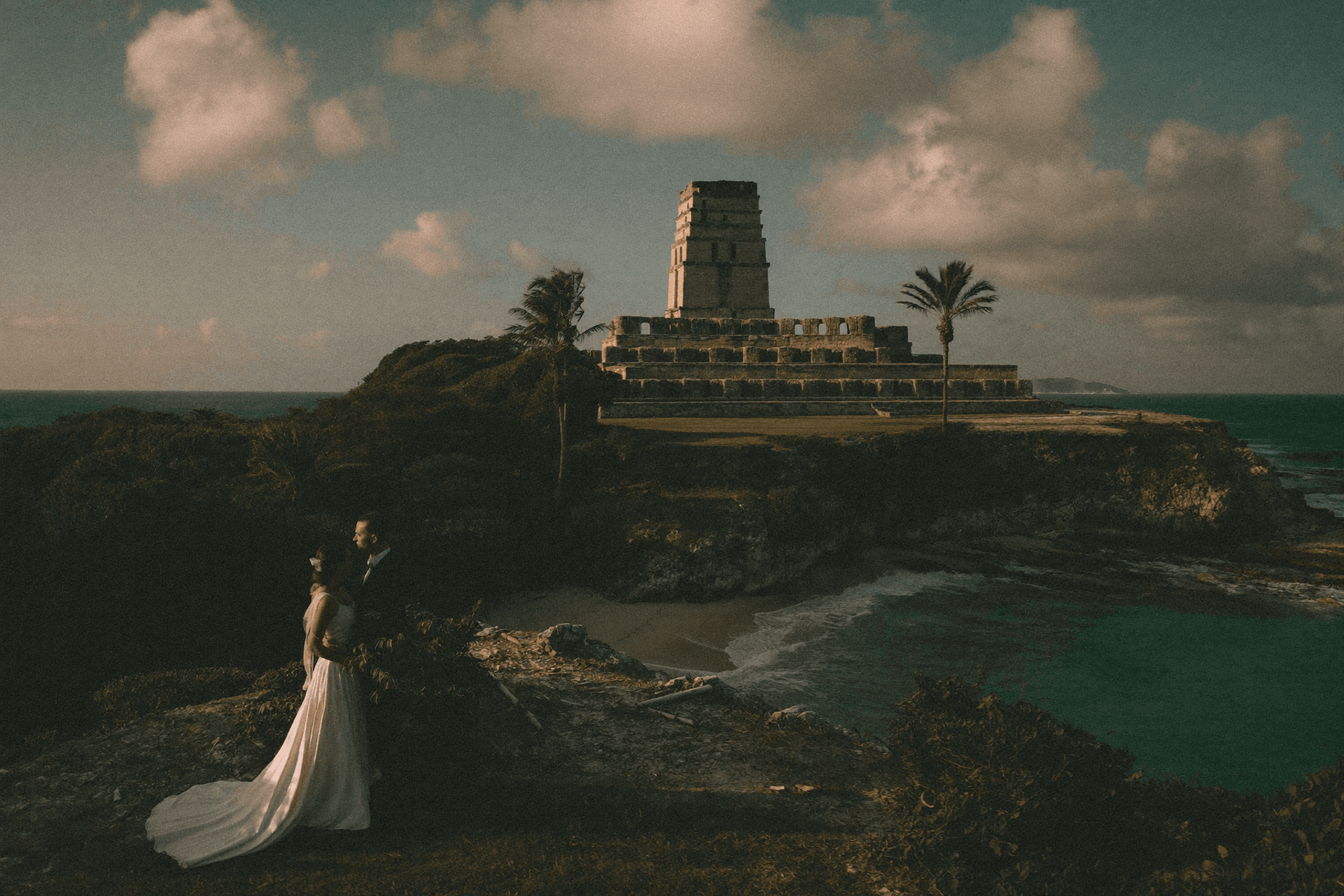 Riviera Maya elopement photographer | Arman Arai